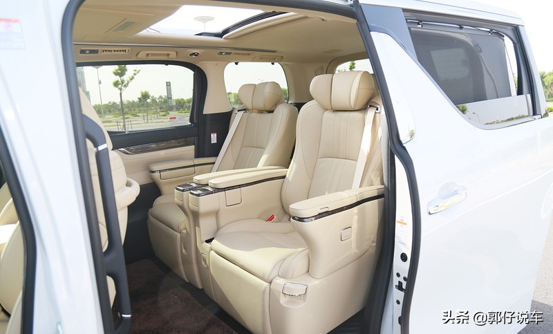 丰田埃尔法为什么加价那么多,加价卖的神车丰田埃尔法