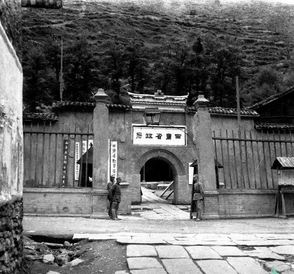 闆呭畨涓轰粈涔堣绉颁负闆ㄥ煄,闆呭畨闆ㄥ煄涓轰粈涔堝彨闆ㄥ煄