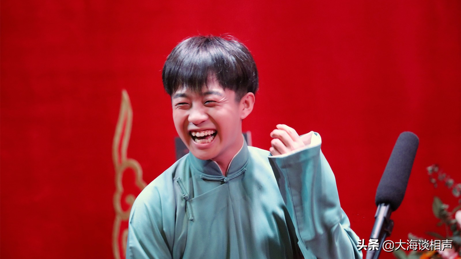张九龄采访烧饼,德云社张九龄空降烧饼王九龙