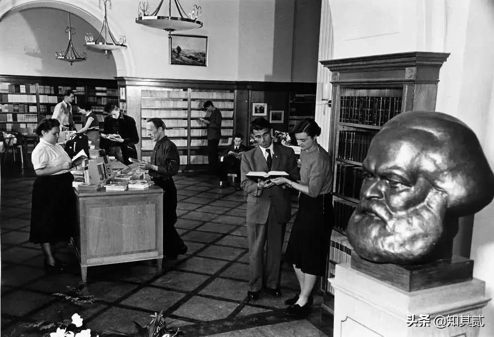 约吗？一起打卡电影中的书店