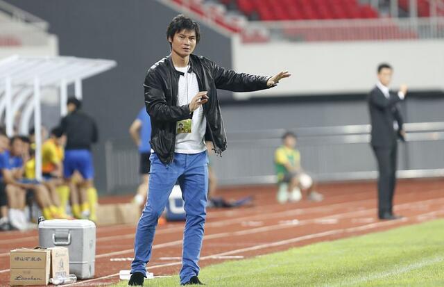 中国足球名将李毅,李毅不再担任四川九牛主教练