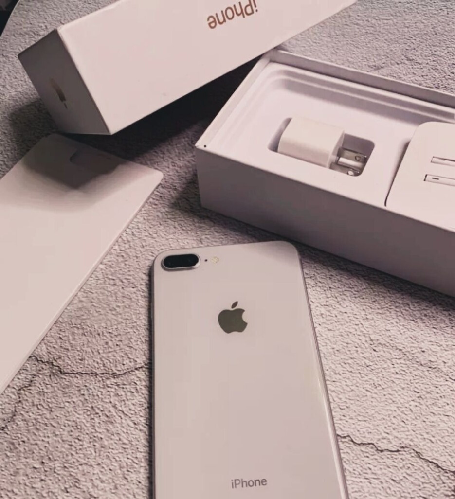 苹果8p刚发布时的现状,苹果8p停产再也买不到了吗