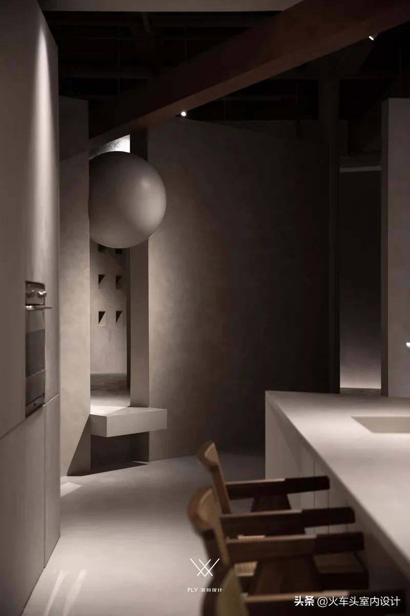 鑿叉媺璁捐瑁呴グ,鑿叉媺璁捐鐩存挱