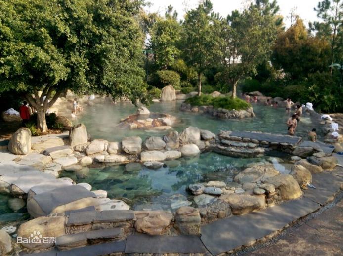 云南最不可错过的仙境,云南天然温泉泡澡