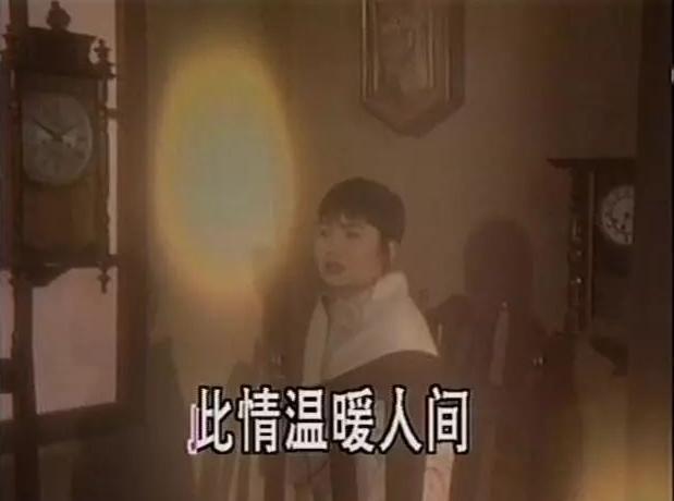 56岁著名女歌手事业巅峰，却突然皈依佛门，称自己不是出家是回家