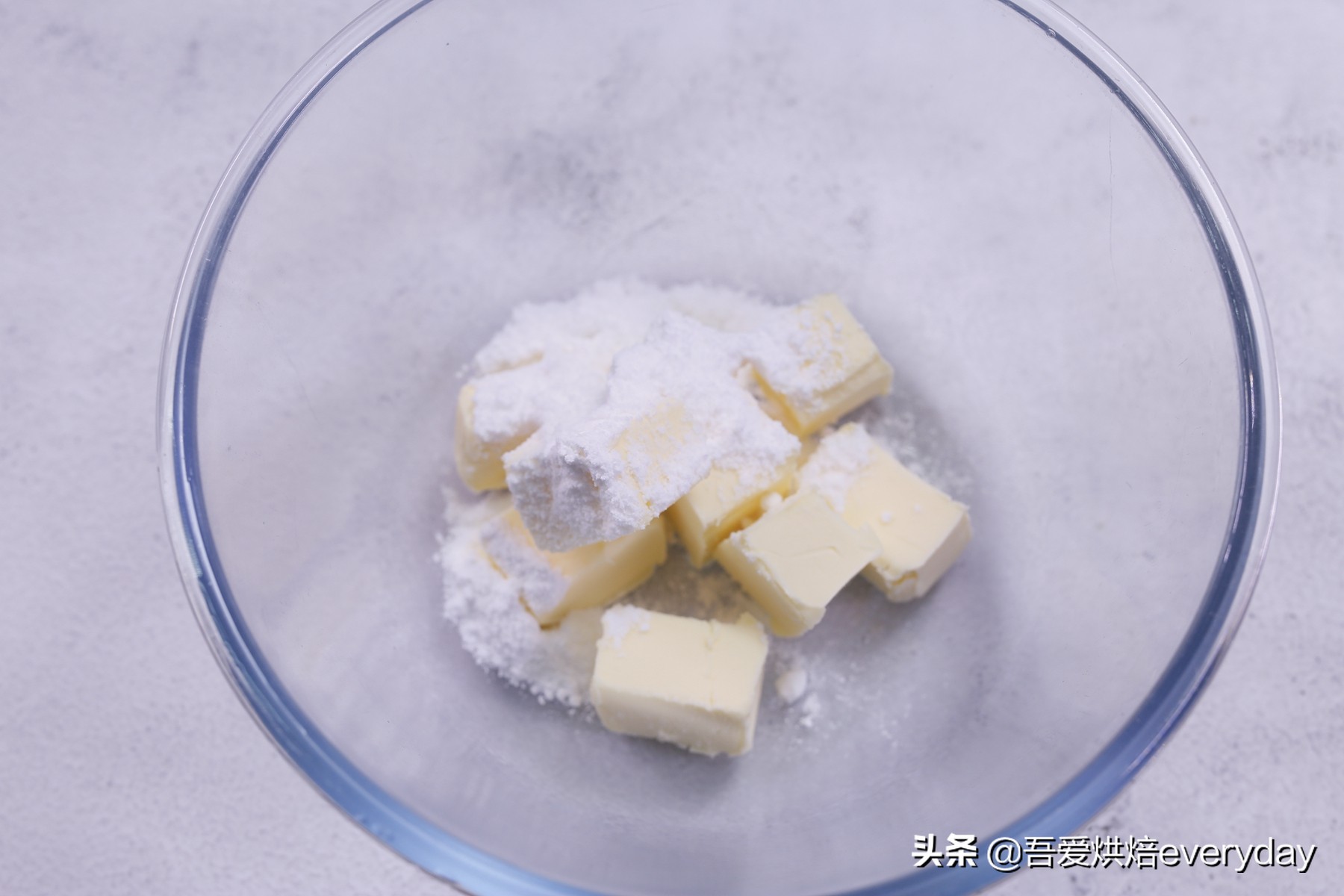 6寸草莓圣诞树蛋糕奶油的做法,圣诞节圣诞树怎么做