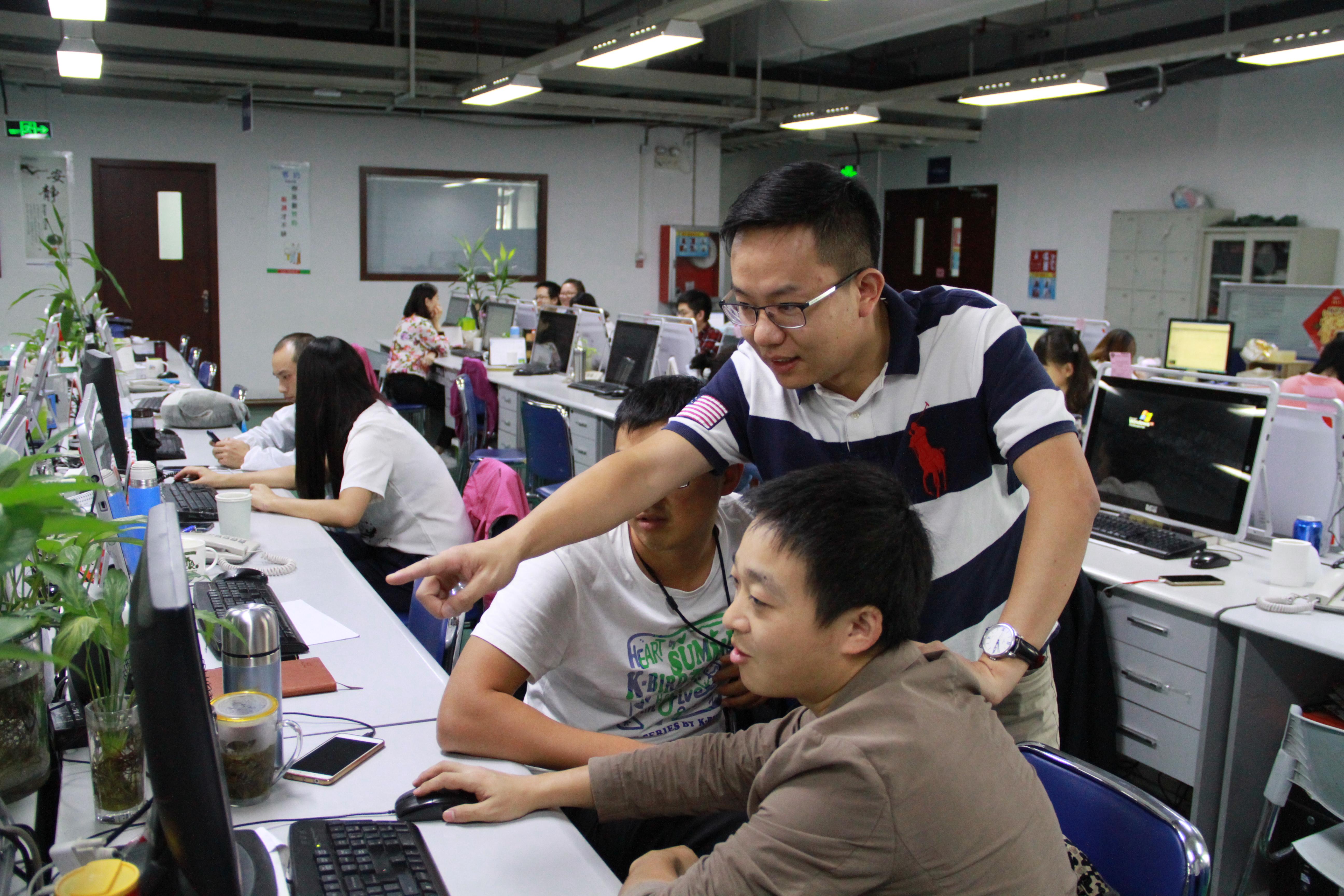 富士康十大杰出青年,2017富士康郭台铭加薪