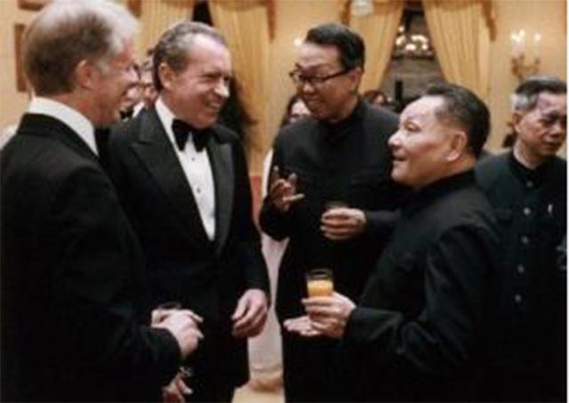 1979年*小平邓**访美的旋风九日，卡特：和他谈判是一种乐趣