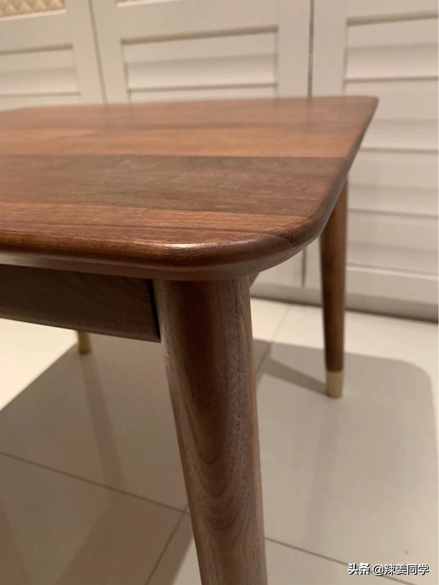 黑胡桃茶桌最新款2023方桌,极简轻奢黑胡桃实木方桌