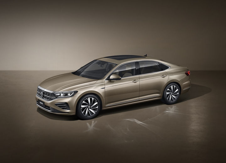 大众新款帕萨特到底值不值得买,曾经的b级车雪铁龙c5