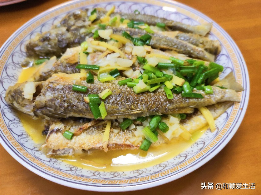 海鱼先煎后煮的做法,海鱼的做法大全家常简单又好吃
