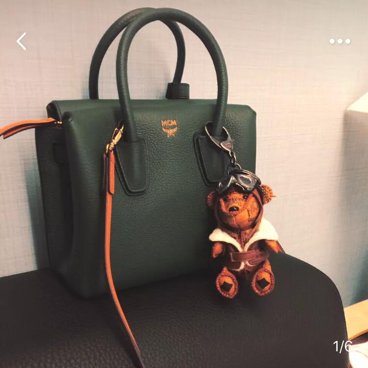 入手第一个轻奢侈包选啥,人生中的第一只大牌包包