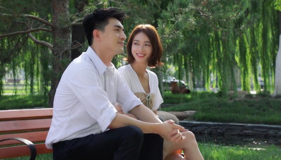 林更新吴谨言花絮,林更新吴谨言机场吻戏