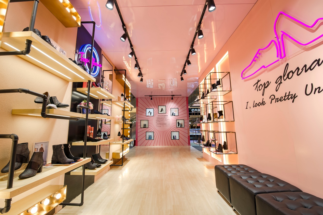 江疏影一路繁花相送发布会,江疏影出席topgloria品牌活动