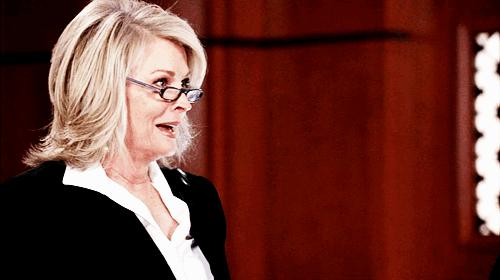 今天就写写我心目中的最好看的三部美剧,没有之四