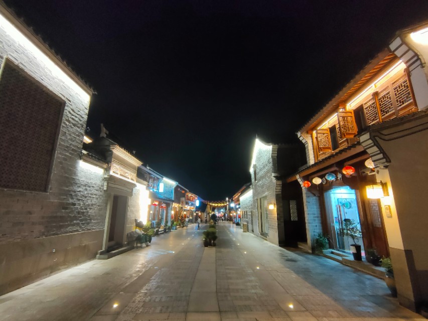 宁波东钱湖网红老街,宁波人的后花园东钱湖