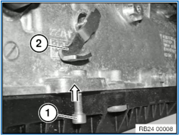 宝马车辆状态复位教程,宝马应急解锁档位在哪里