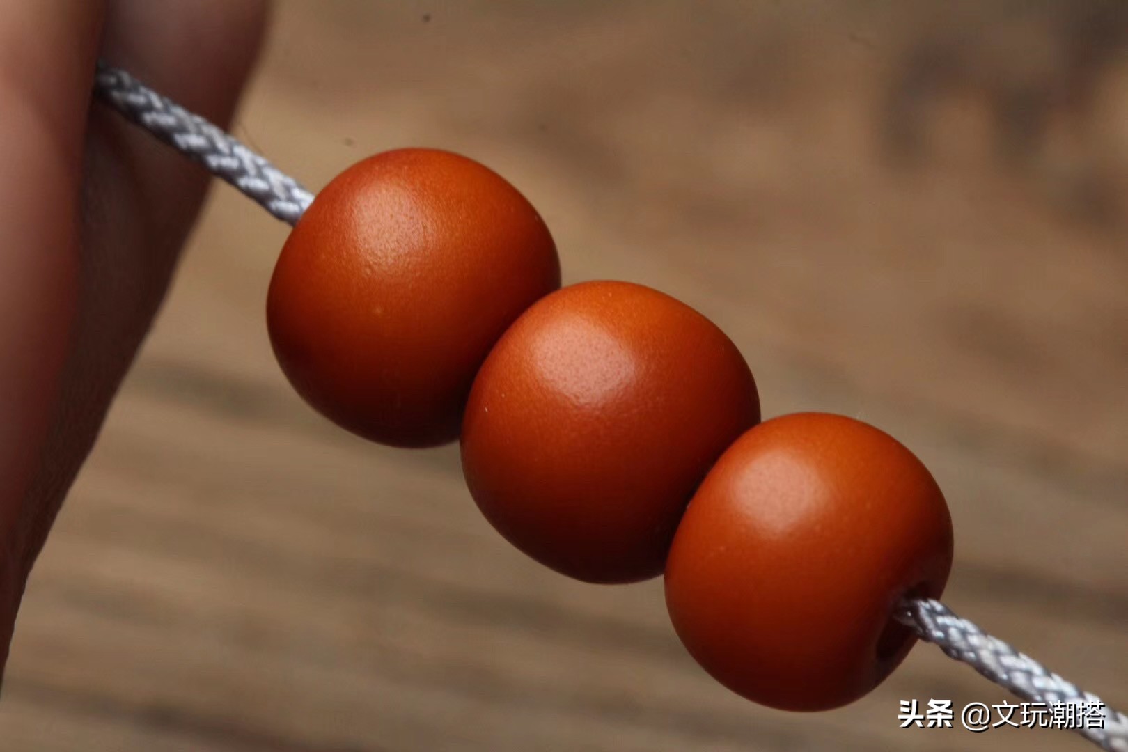 老蜜蜡和蜜蜡有什么区别,新蜜蜡与老蜜蜡有什么区别