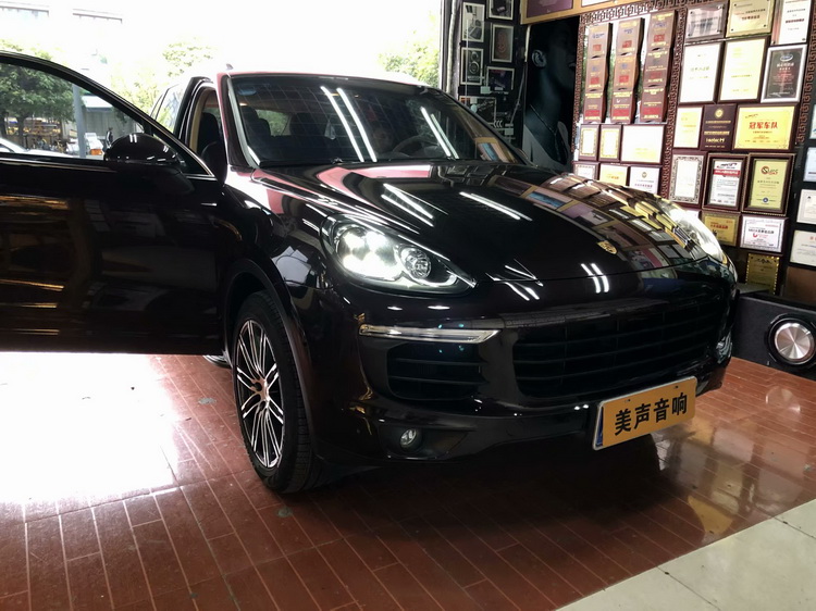 保时捷卡宴turbo动力升级,保时捷卡宴音响改装80万