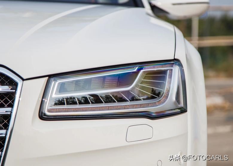 奥迪2014款a8l6.3fsiw12quattro专享型,奥迪a82006款a8l6.0w12quattro旗舰型