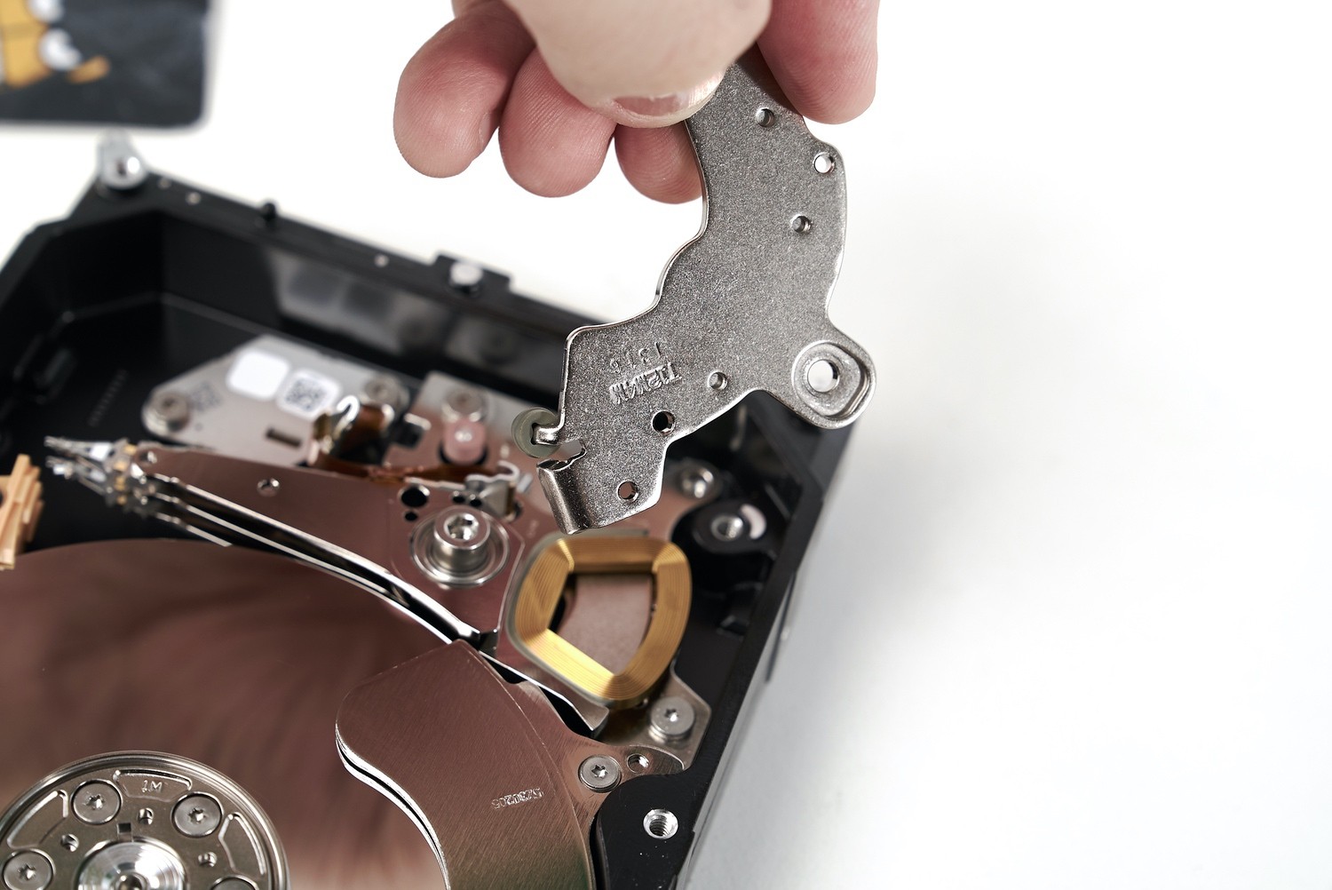 机械硬盘拆解价值,机械硬盘有什么拆卸价值