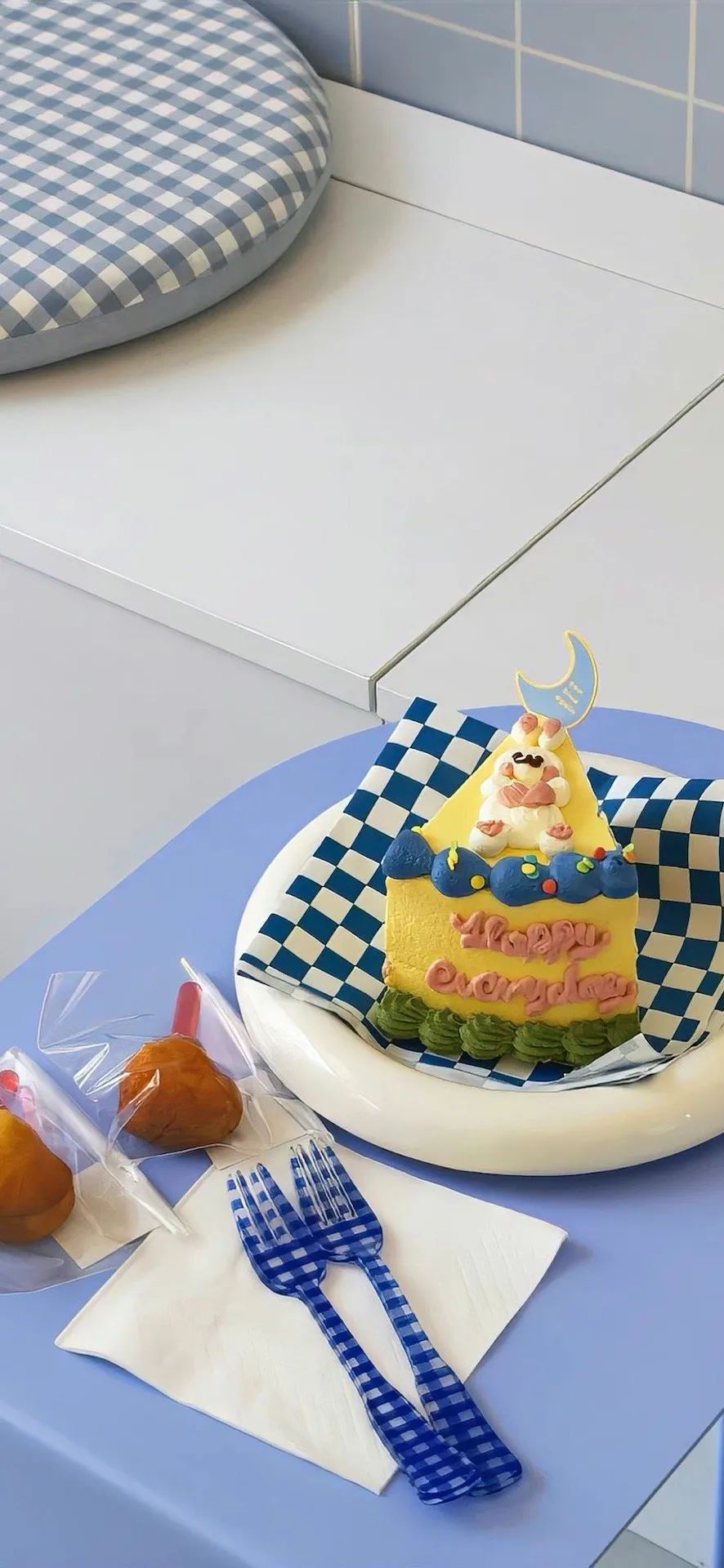 军人聊天背景图可爱女,聊天背景图可爱星黛露