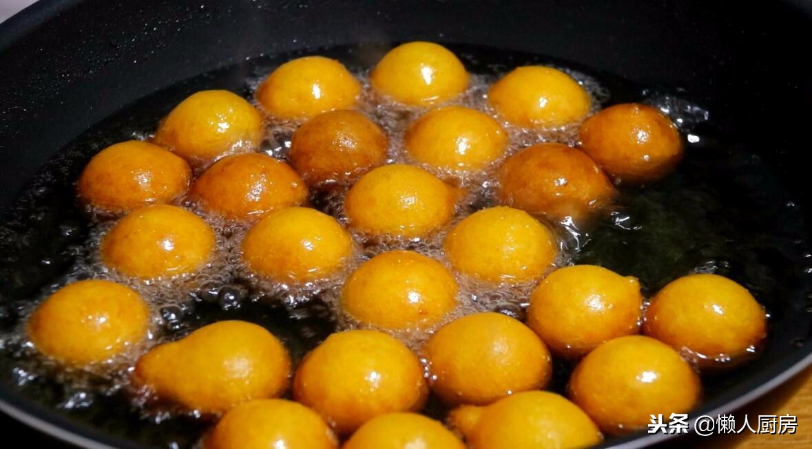 炸红薯丸子怎么做才能暄软酥脆,炸红薯丸子怎么炸才会酥脆