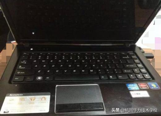 联想笔记本充电电源维修,联想笔记本用电池不能开机