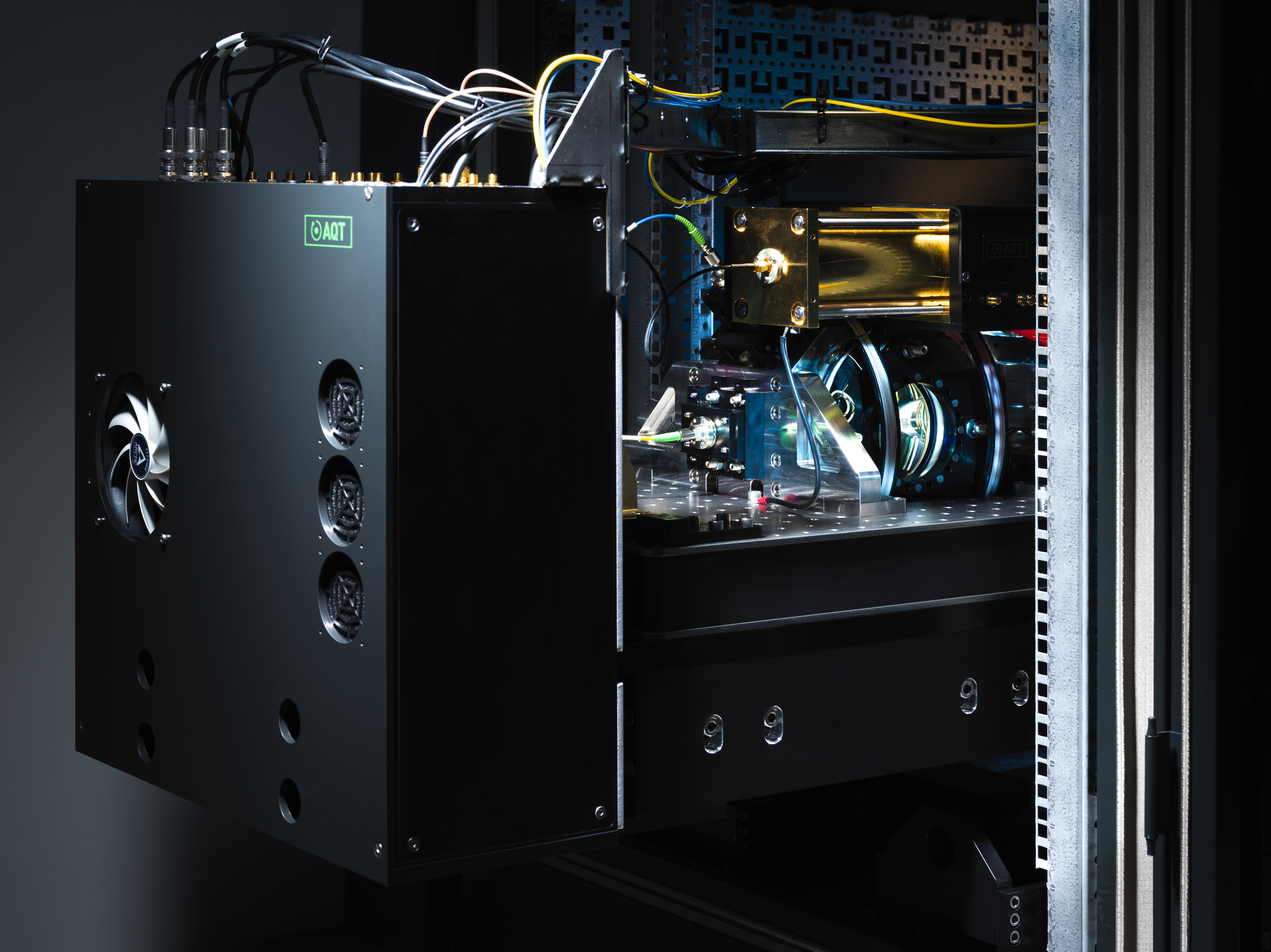 量子比特有几个状态,量子比特相当于多少经典比特