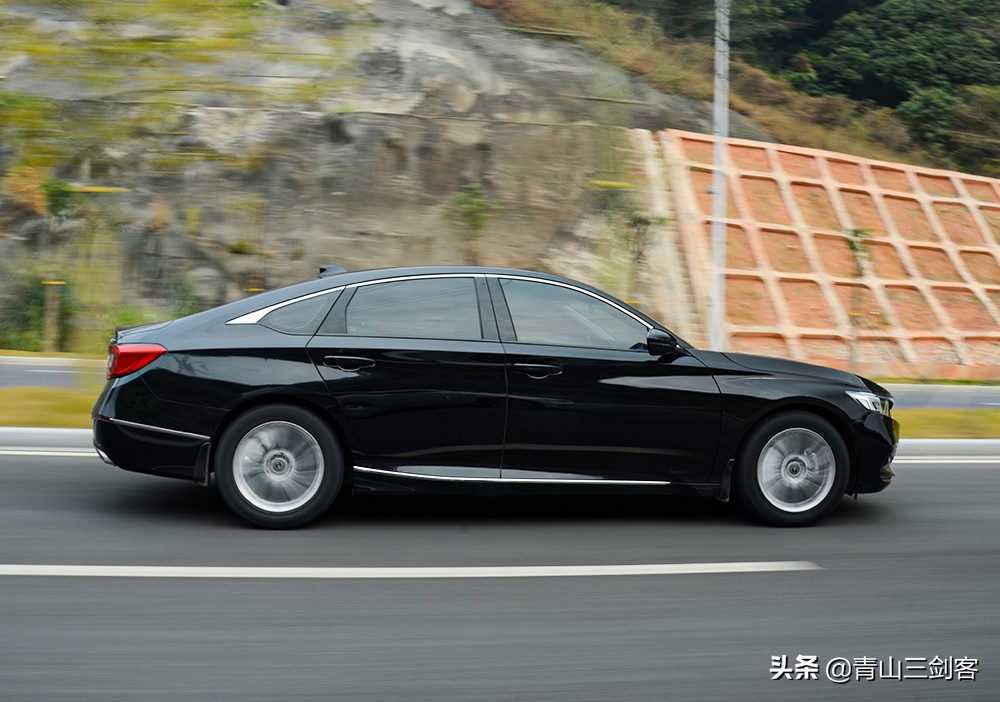 什么半热熔轮胎最好用,半热熔轮胎225