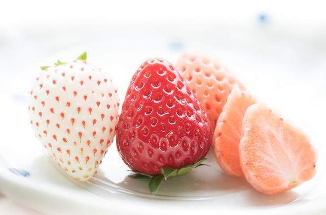 孕妇买草莓被婆婆和老公斥责 (孕妇买天价草莓)