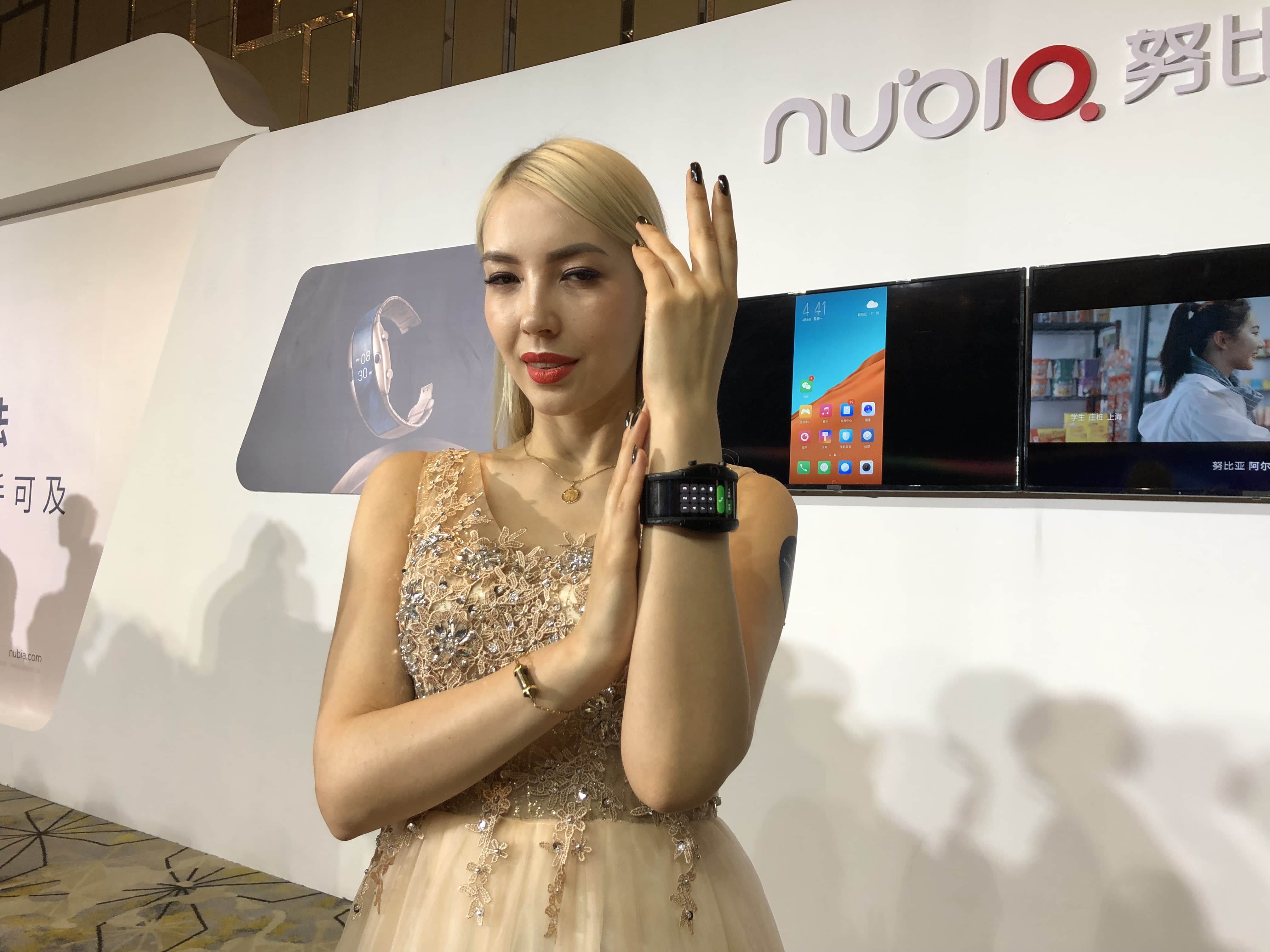 智能穿戴2019推荐,2019雷科技十大智能穿戴设备