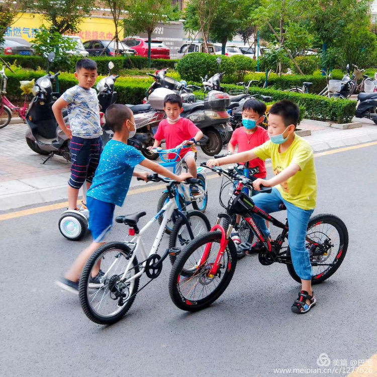 金色童年8张图片,金色的童年相片