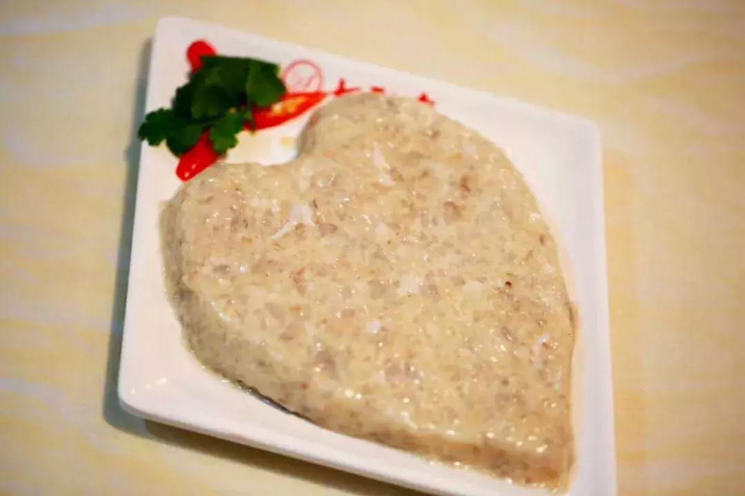 在六尺之巷,吃七秒之鱼,感受文化与美食的真谛