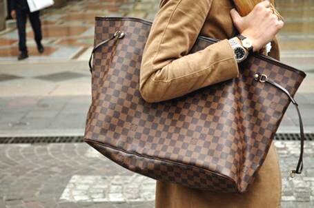 二手奢侈品lv怎么分辨真假,二手Lv奢侈品