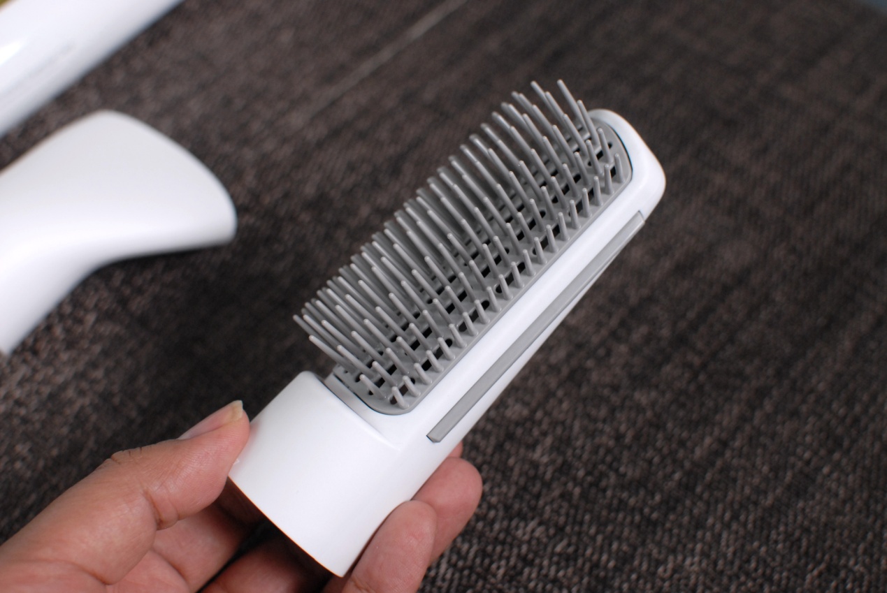 薇新wellskins风筒梳,薇新美发风筒造型梳好用吗