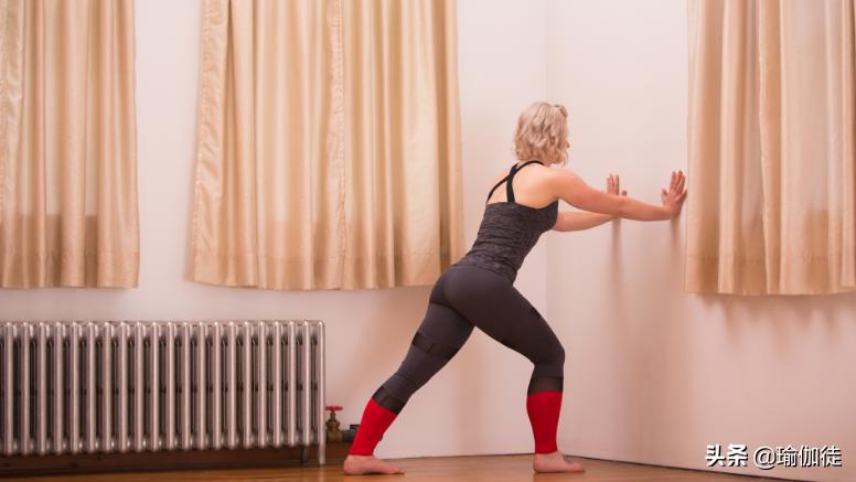 足底筋膜炎练什么瑜伽姿势好,哪些瑜伽体式加强足底训练