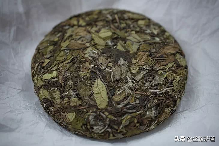 压饼的茶叶是不是不好,白茶散装的好还是压饼的好