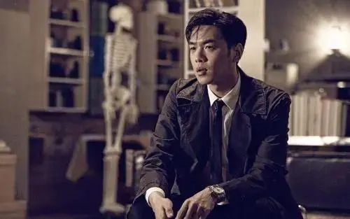 张若昀撤回对父亲张健的起诉,张若昀父亲又被曝强制执行信息