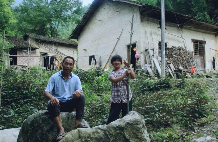 鐣呮父榛勬睙,榛勬睙鐣呮父涓浗