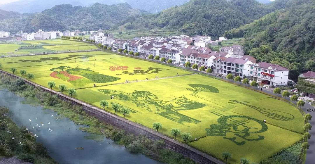 磐安“戏迷小镇”方前公开征集小镇吉祥物,优秀者将获八千元奖金