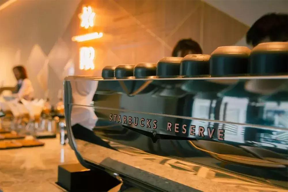 星巴克咖啡发展现状与前景中国,海外咖啡巨头进入中国大陆星巴克