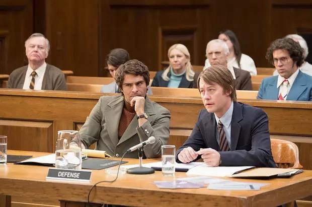 扎克埃夫隆无耻之徒,扎克埃夫隆downtoearth