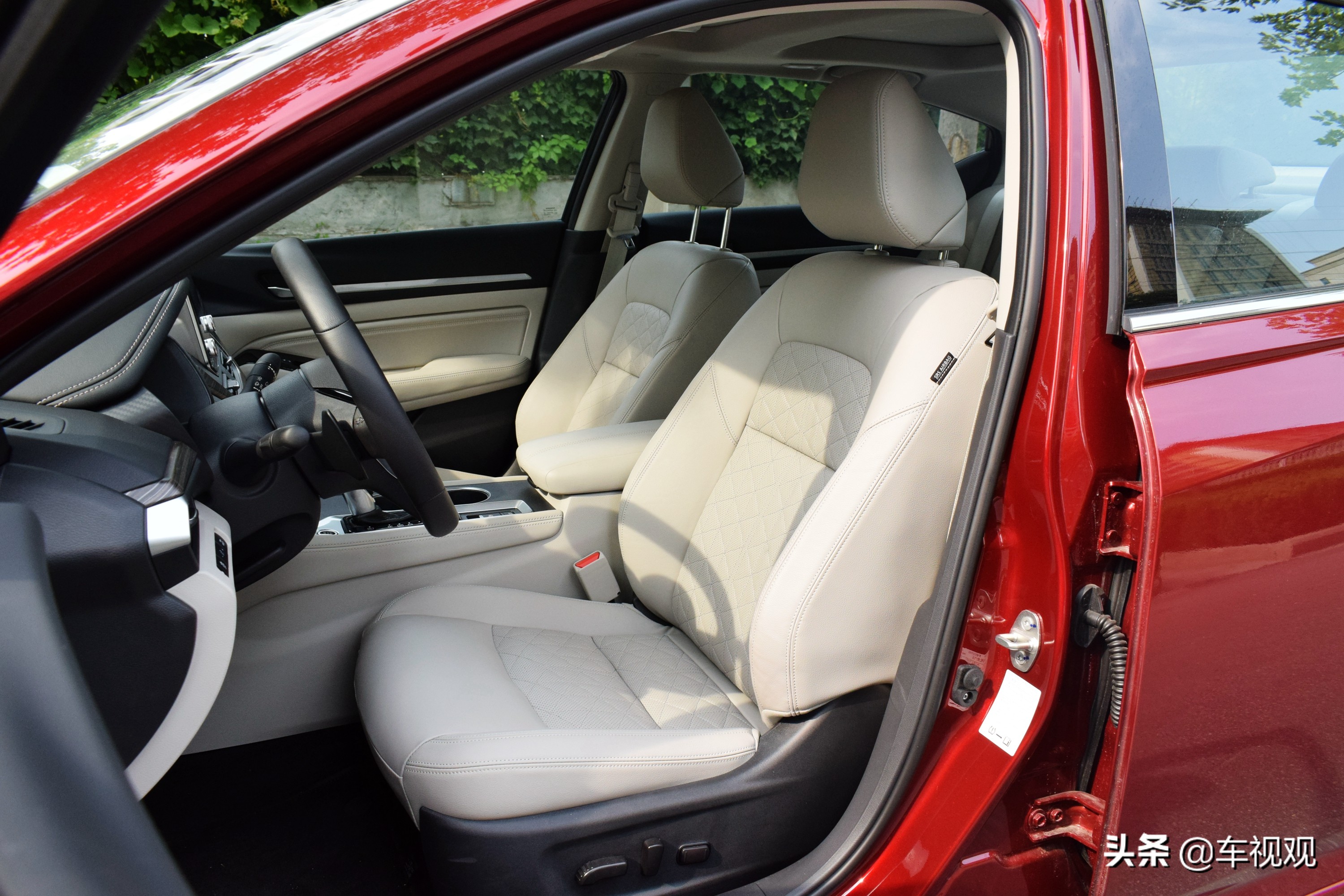 2021款天籁中保研碰撞测试,天籁碰撞测试中保研第一名