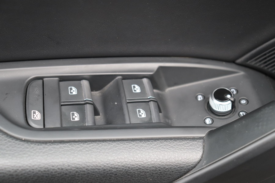 奥迪q5l可以远程操控吗,奥迪q5l2021款45tfsi豪华动感型