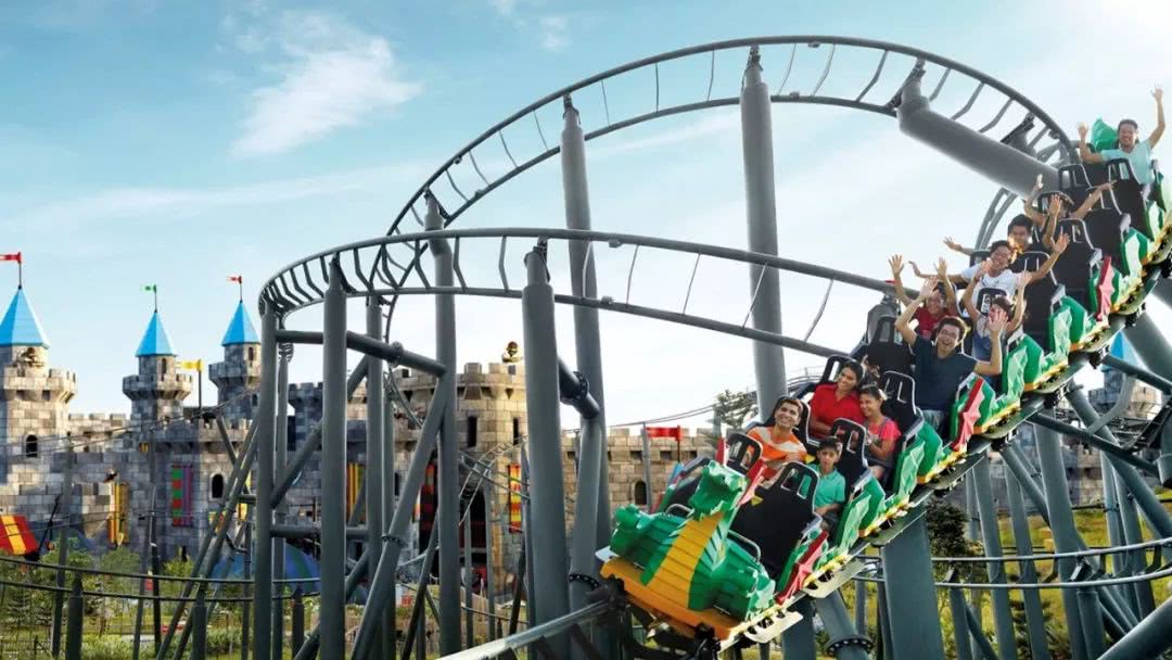 同样是主题乐园，为什么一定要去乐高？