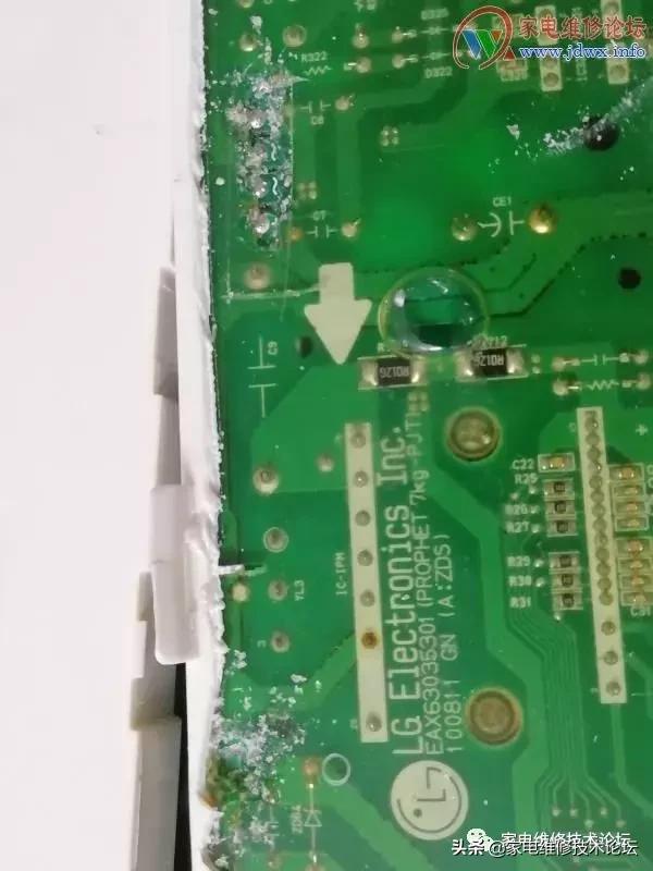 变频洗衣机电脑板的“剖腹手术”