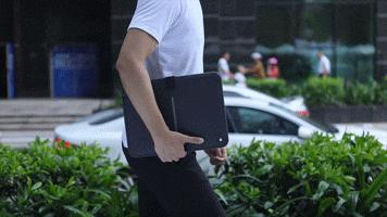 比macbookair还薄的macbook,比macbookair还薄