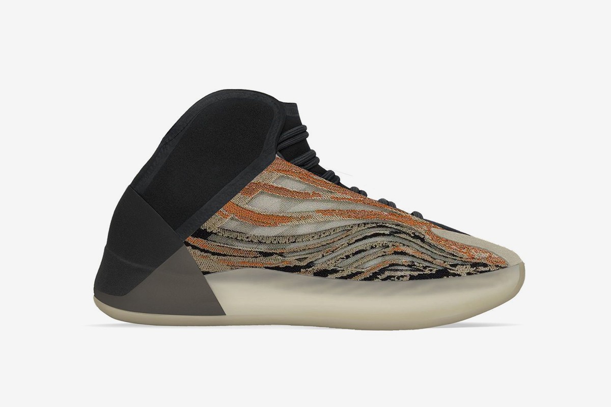 YEEZY发布2021春夏指南