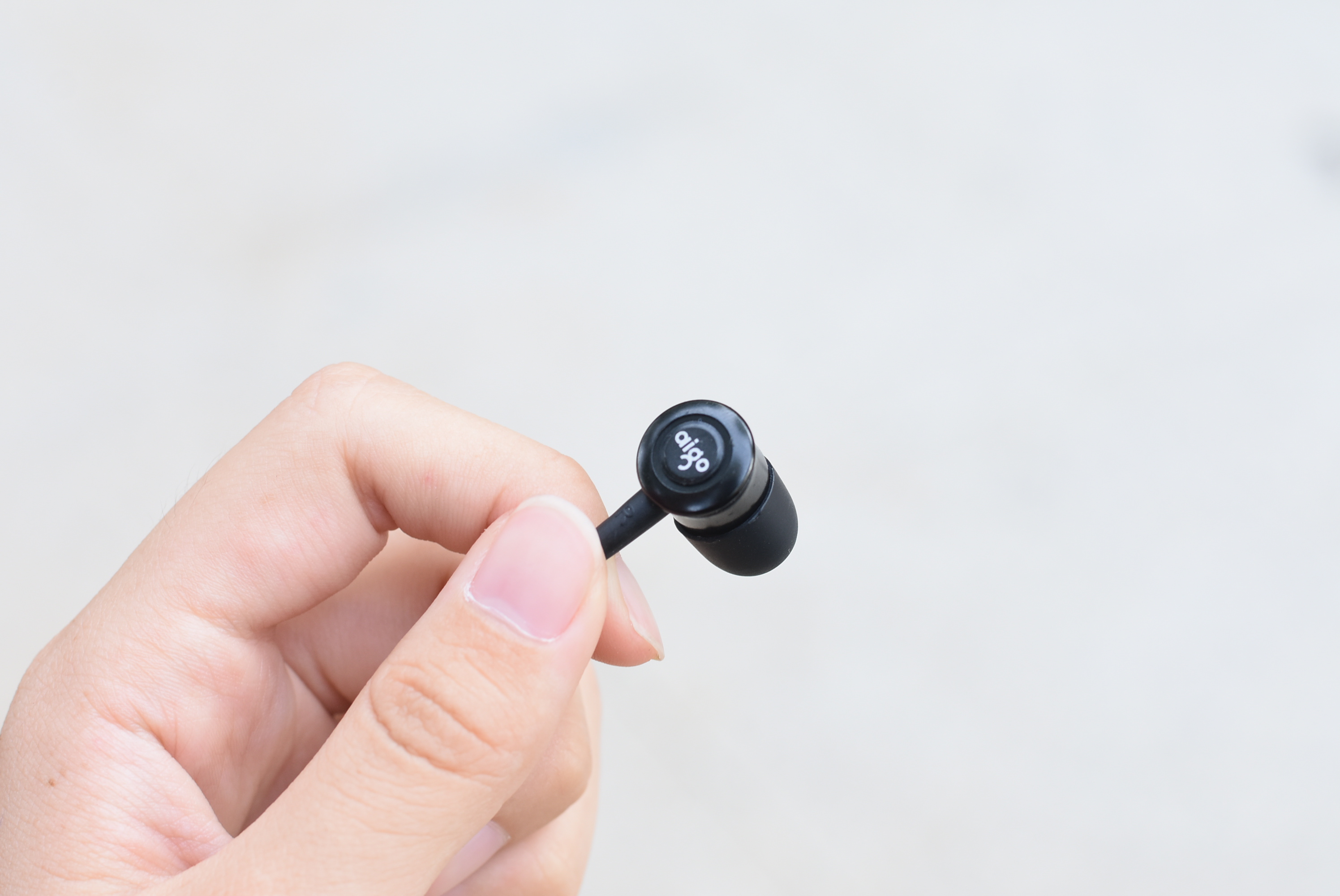 爱国者s55和爱国者w03哪个好,爱国者蓝牙耳机sa03